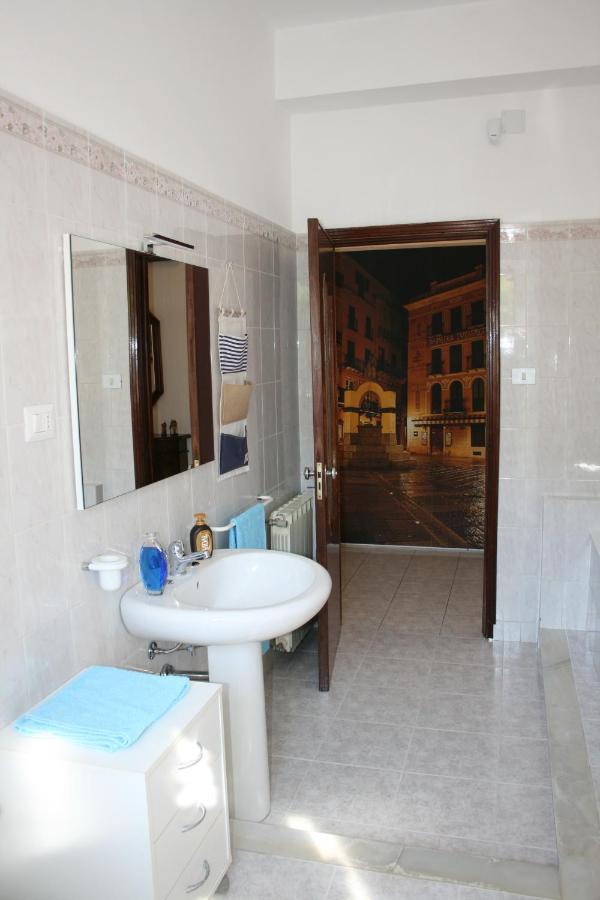 La Casa Dei Nonni Villa Iglesias Eksteriør billede